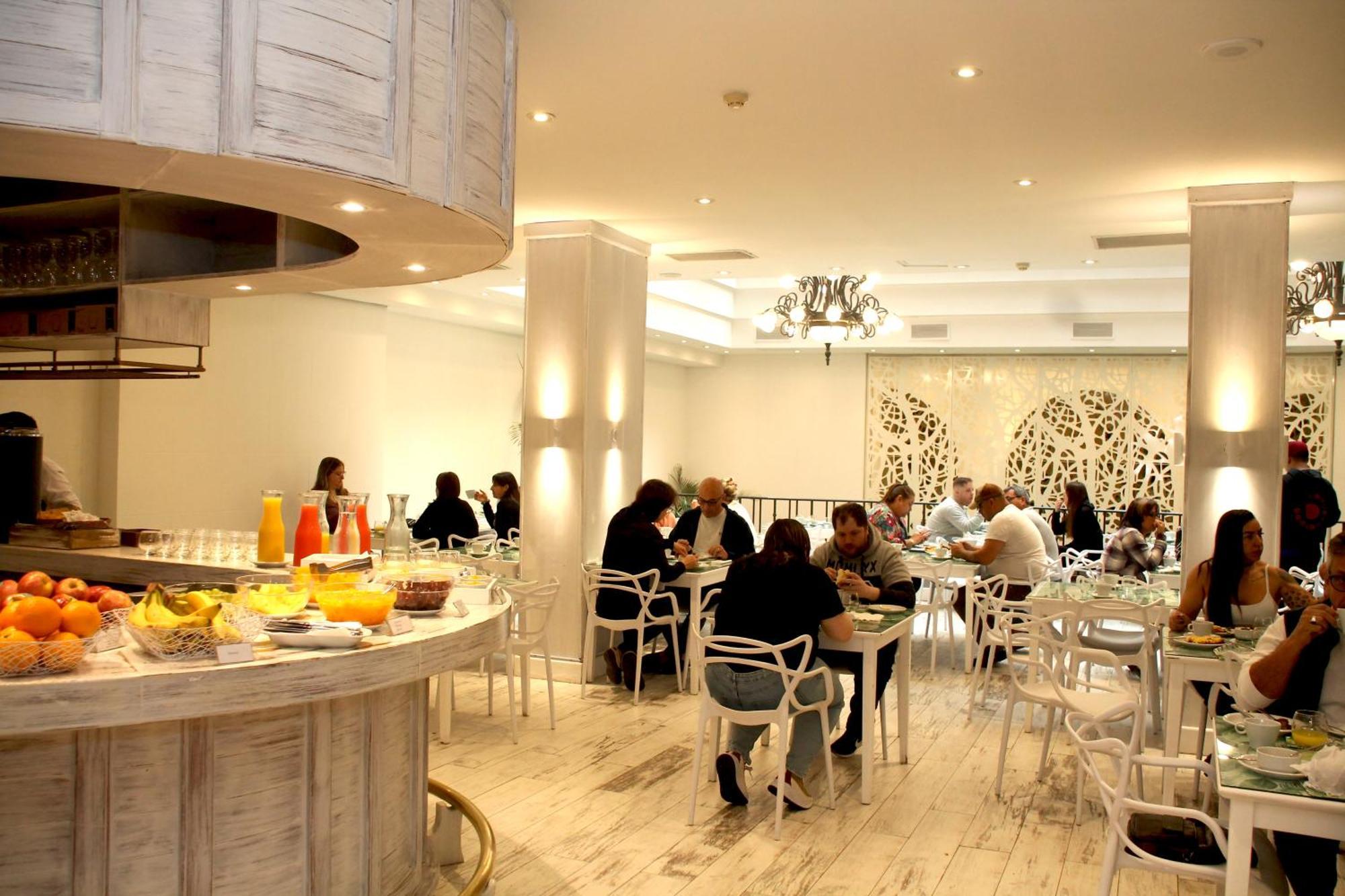 Gardi Hotel & Suites บัวโนสไอเรส ภายนอก รูปภาพ