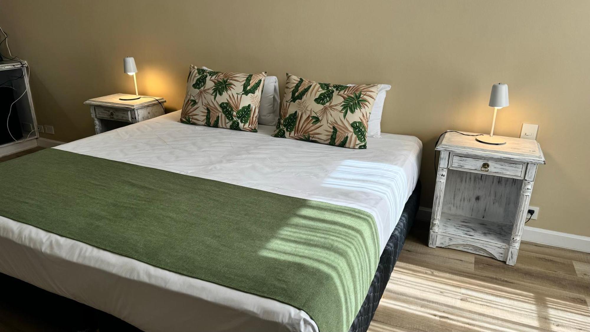 Gardi Hotel & Suites บัวโนสไอเรส ภายนอก รูปภาพ