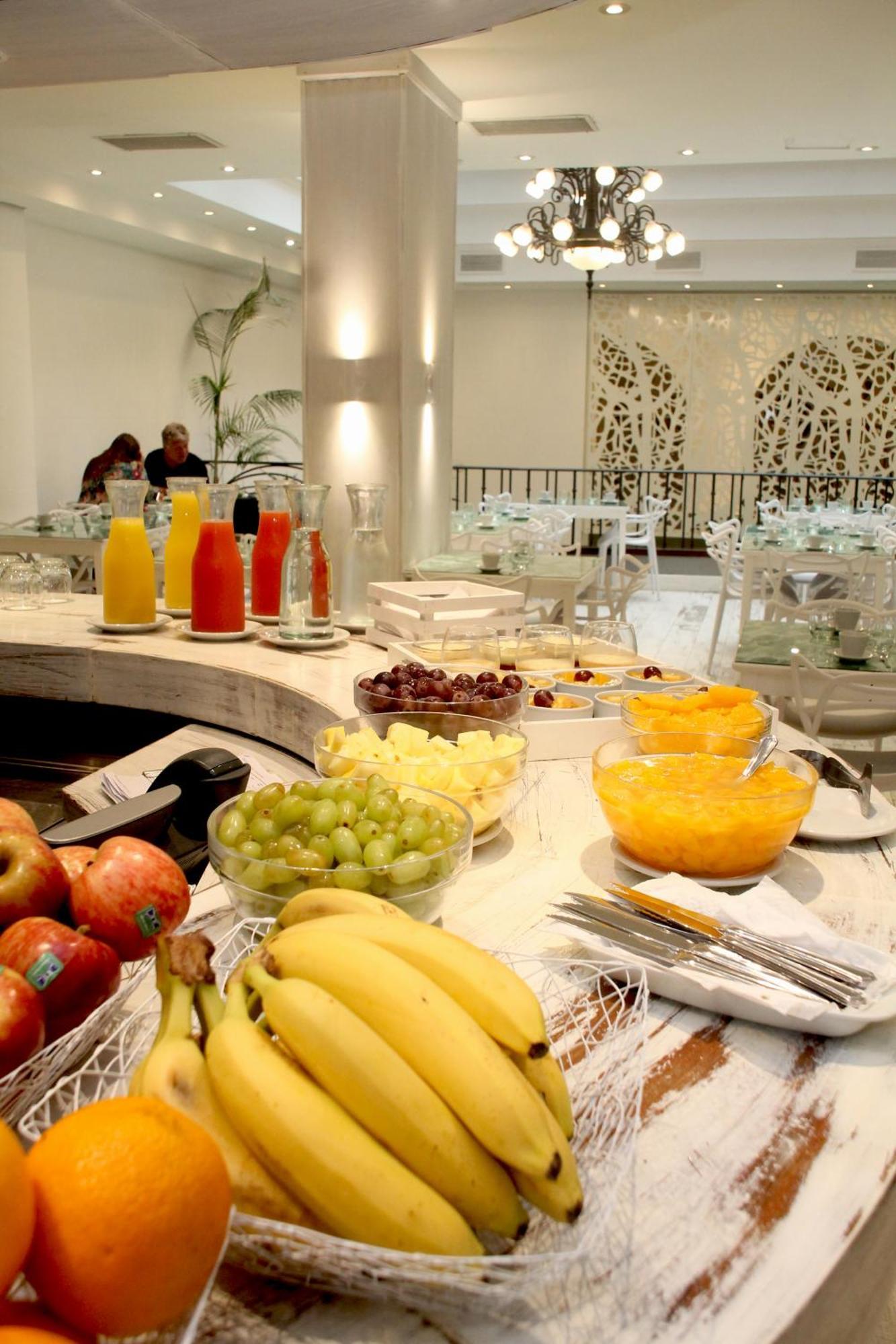 Gardi Hotel & Suites บัวโนสไอเรส ภายนอก รูปภาพ